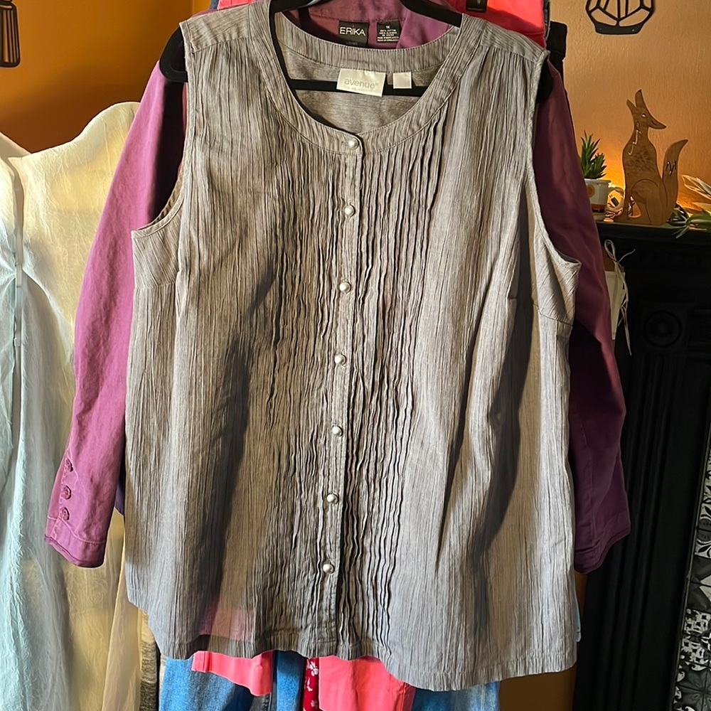 Avenue sleeveless blouse